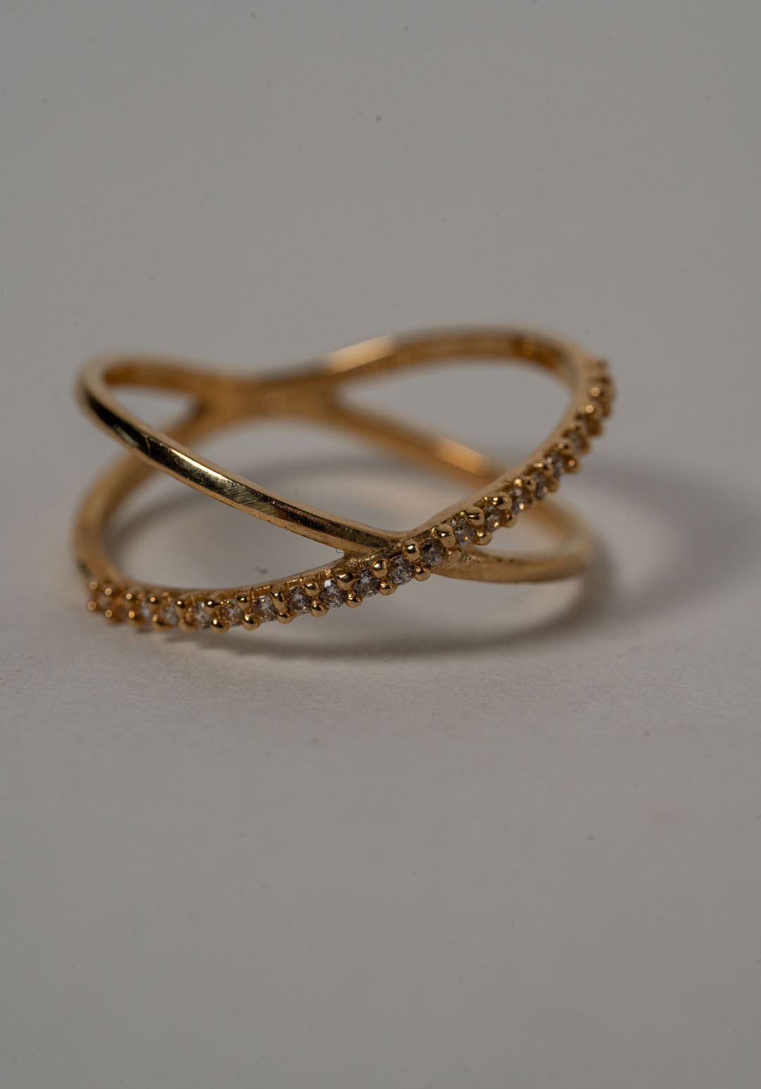 ANILLO CRUZADO