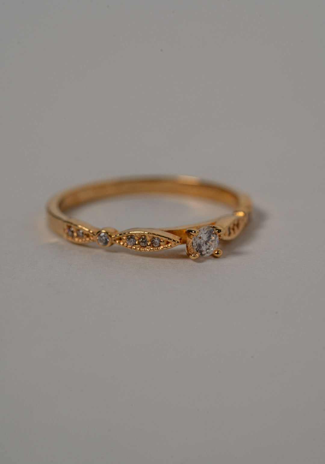 ANILLO CON CIRCON