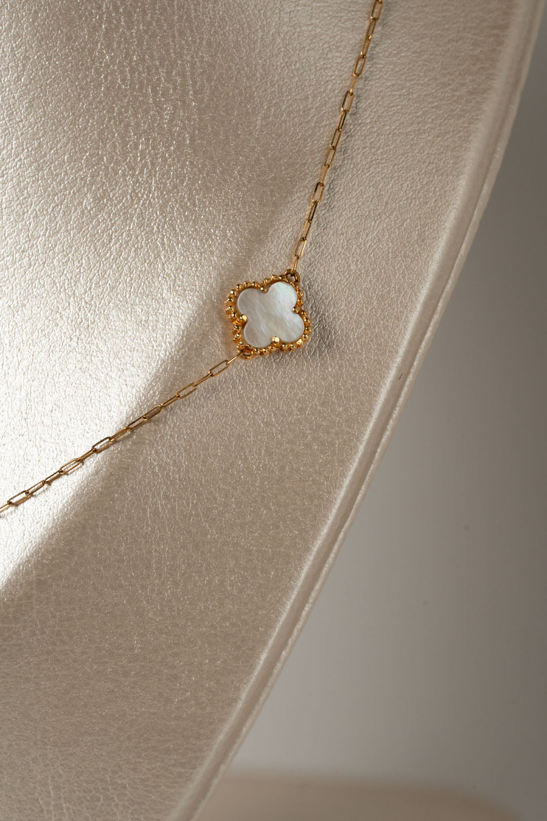 CADENA VAN CLEEF BLANCA