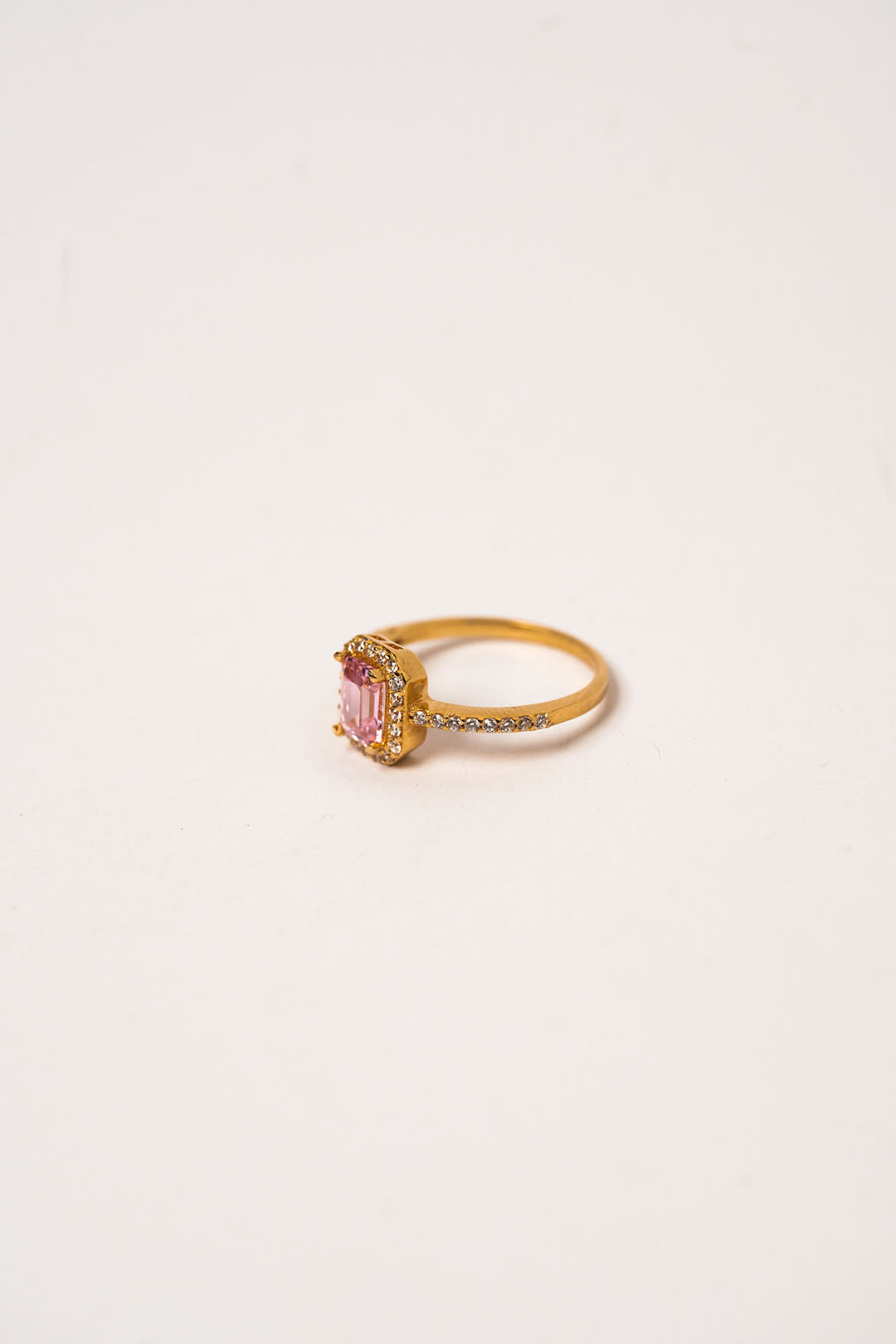 Anillo Con Circon Rosa