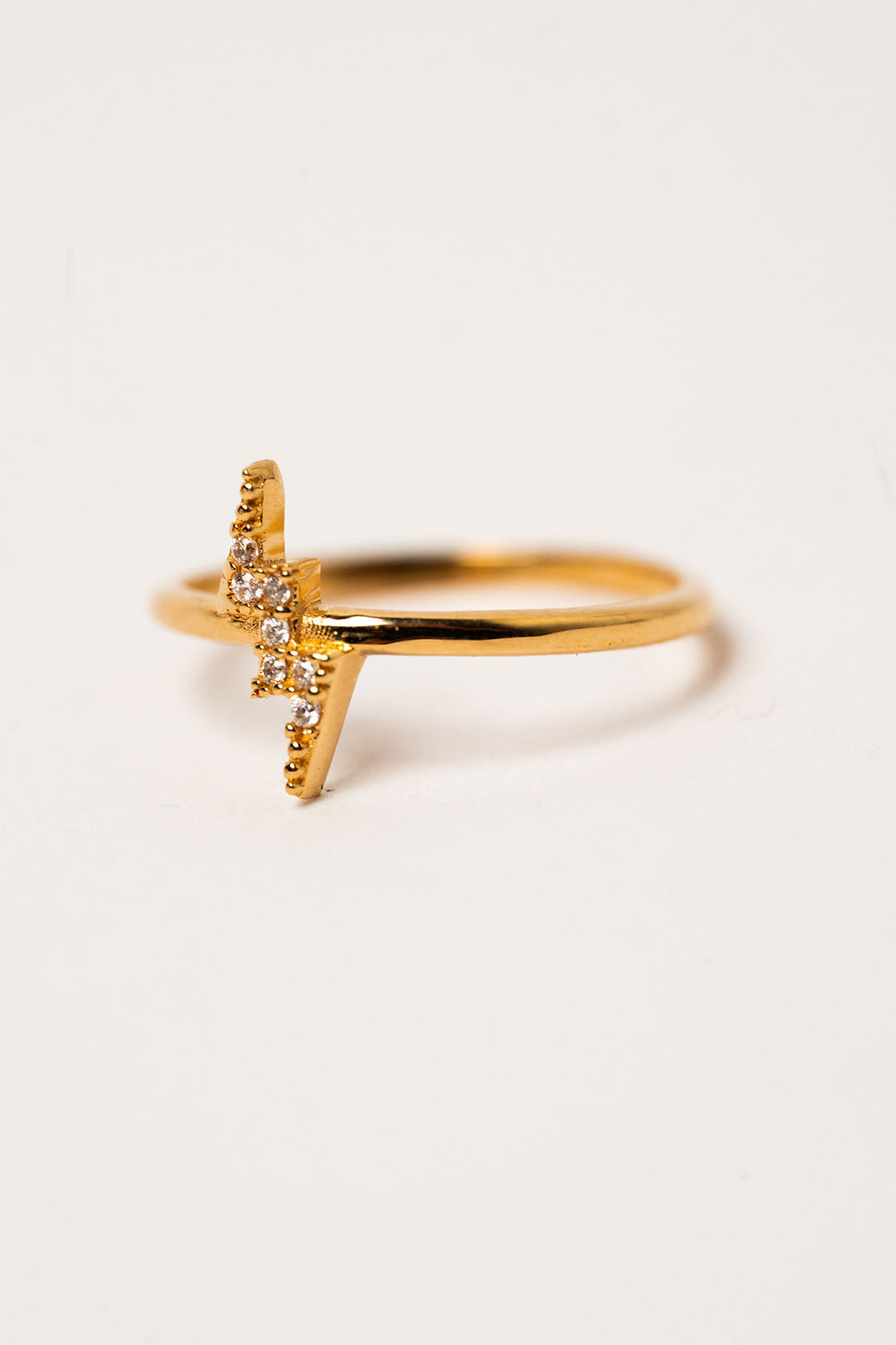 Anillo Rayo Con Circones